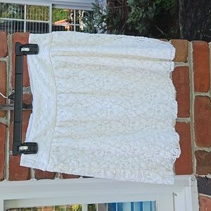 White/Cream Lace Mini Skirt